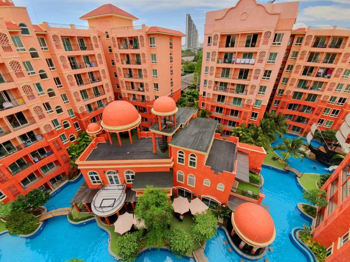 Seven Seas Condo By Dmitrii Praia de Jomtien Exterior foto