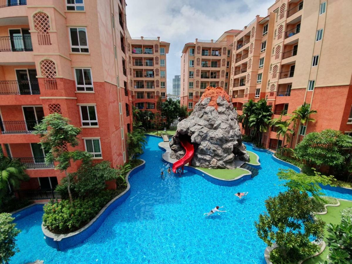 Seven Seas Condo By Dmitrii Praia de Jomtien Exterior foto