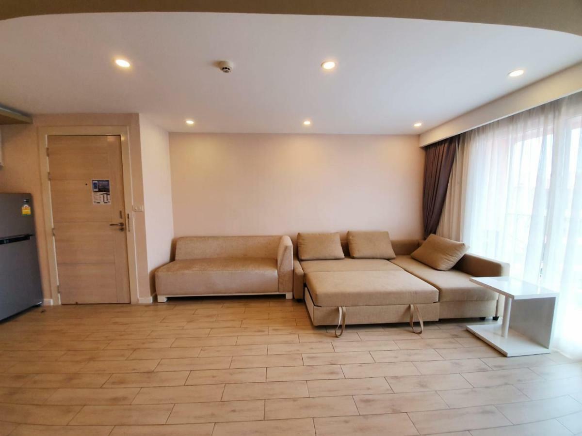 Seven Seas Condo By Dmitrii Praia de Jomtien Exterior foto