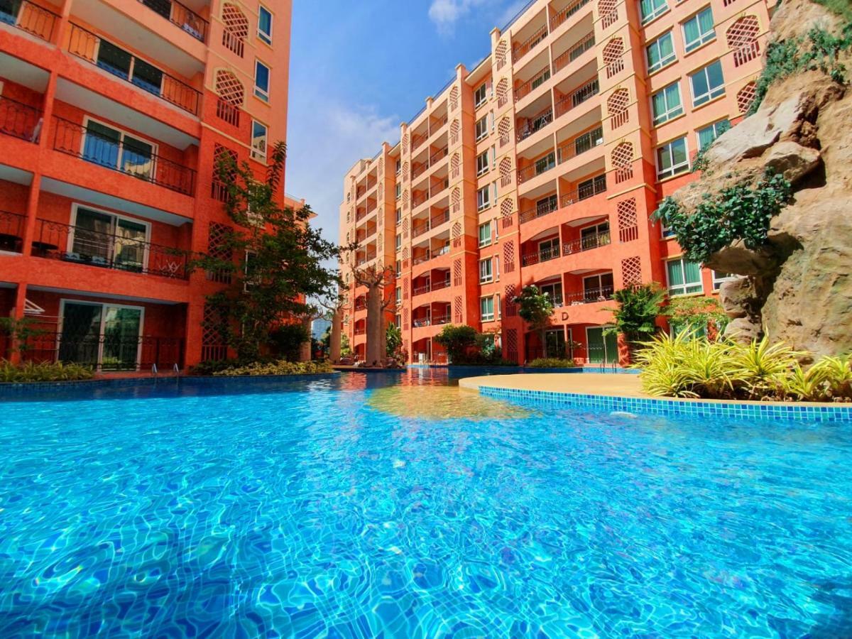 Seven Seas Condo By Dmitrii Praia de Jomtien Exterior foto
