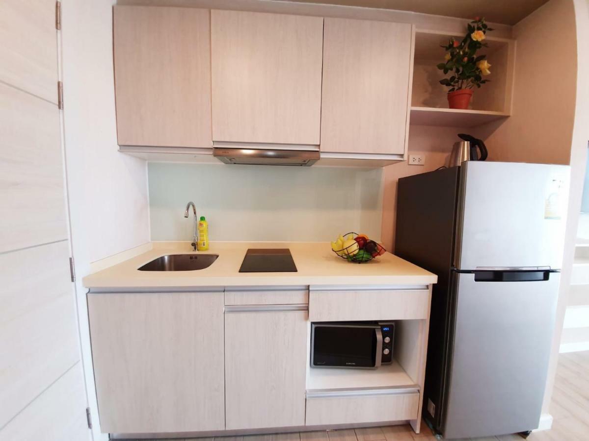 Seven Seas Condo By Dmitrii Praia de Jomtien Exterior foto
