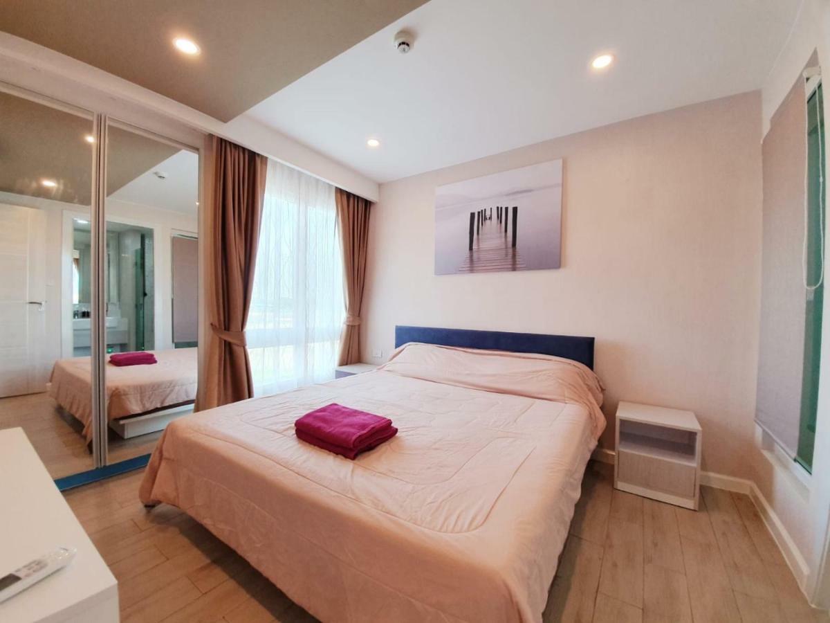 Seven Seas Condo By Dmitrii Praia de Jomtien Exterior foto