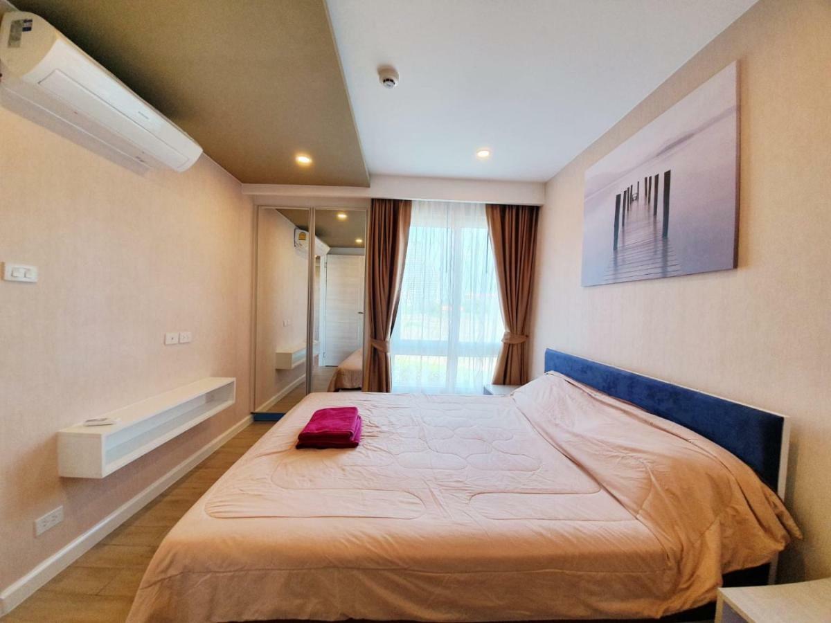Seven Seas Condo By Dmitrii Praia de Jomtien Exterior foto