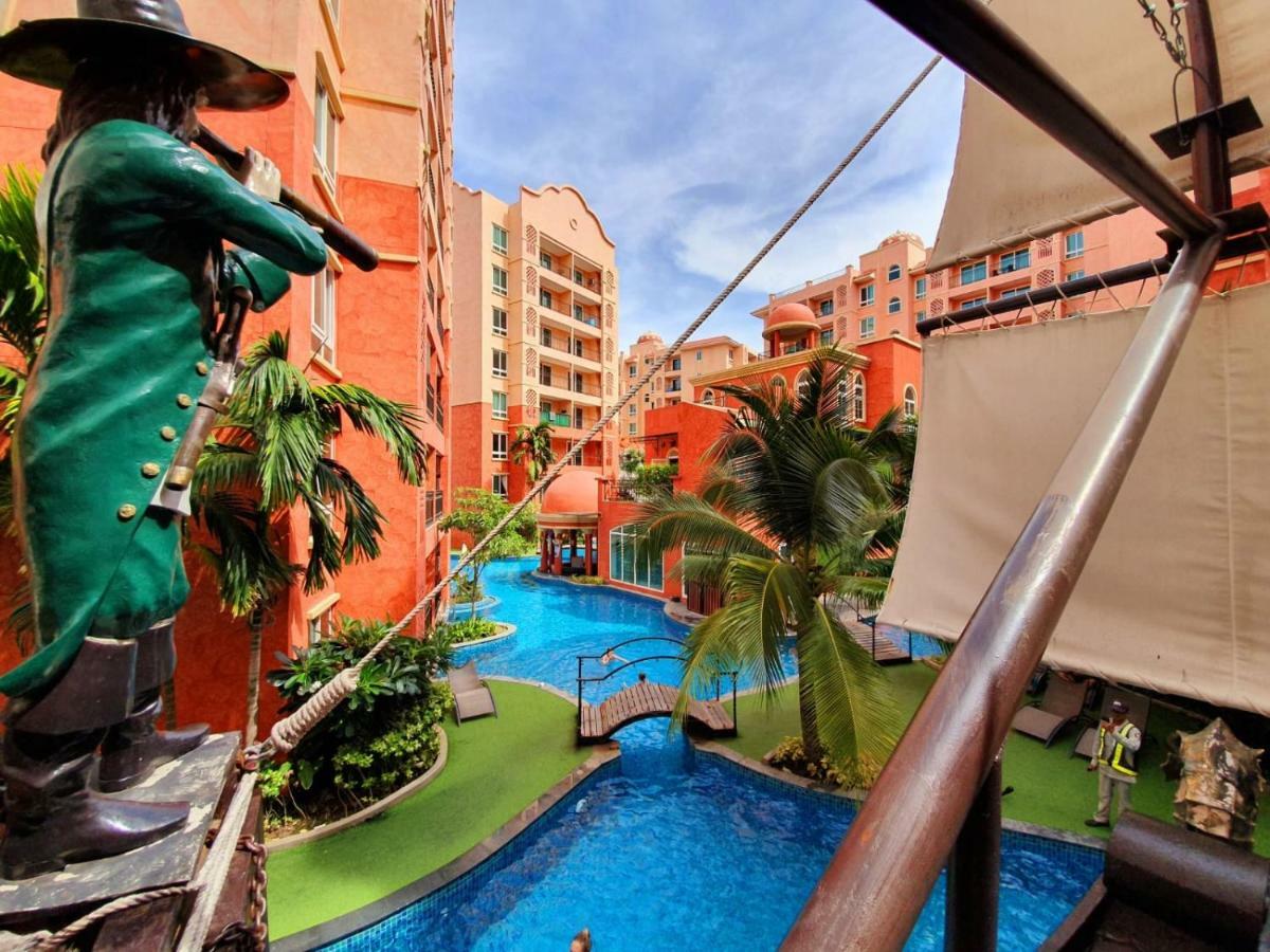 Seven Seas Condo By Dmitrii Praia de Jomtien Exterior foto